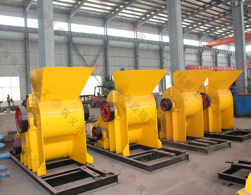 在河南投資一臺磚廠用雙級無篩底粉碎機多少錢？