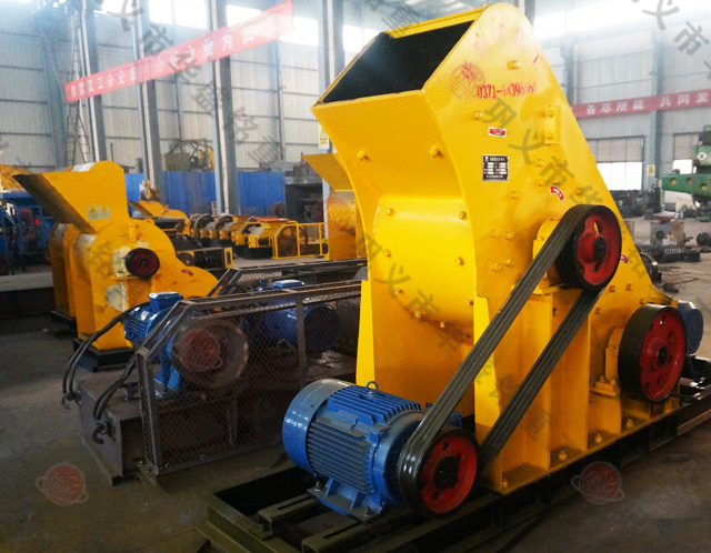 磚廠用粉碎機(jī)1